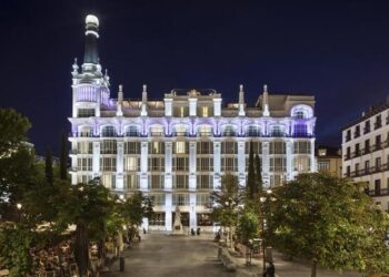 El hotel ME Madrid Reina Victoria cierra tras más de dos décadas en la capital