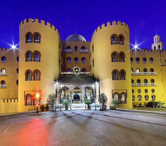 El hotel Alhambra Palace anuncia su reapertura