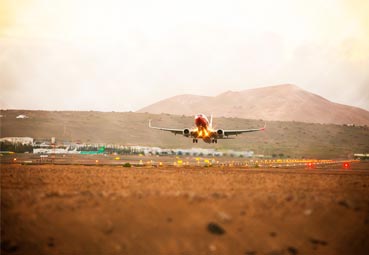 Canarias lanza nuevas ayudas para el sector aéreo